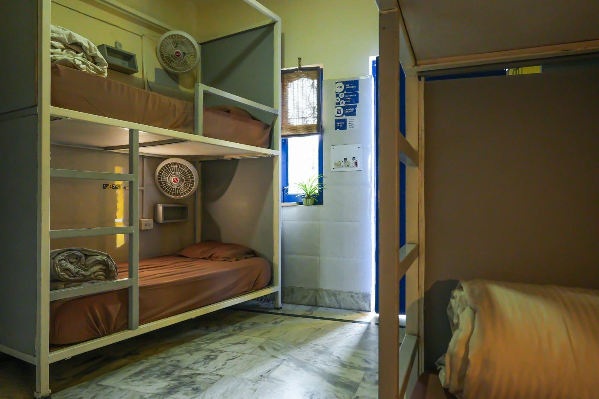 Shalom Backpackers Rishikesh Hostel Bilik gambar
